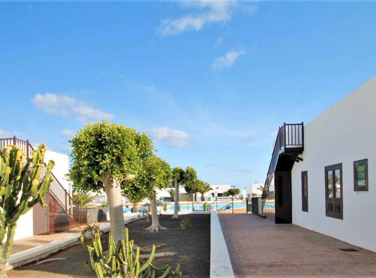 Casal Con Balcon La Vela